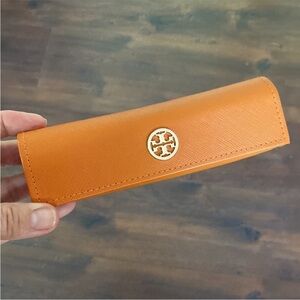 Tory Burch Eyeglasses Glasses Case.